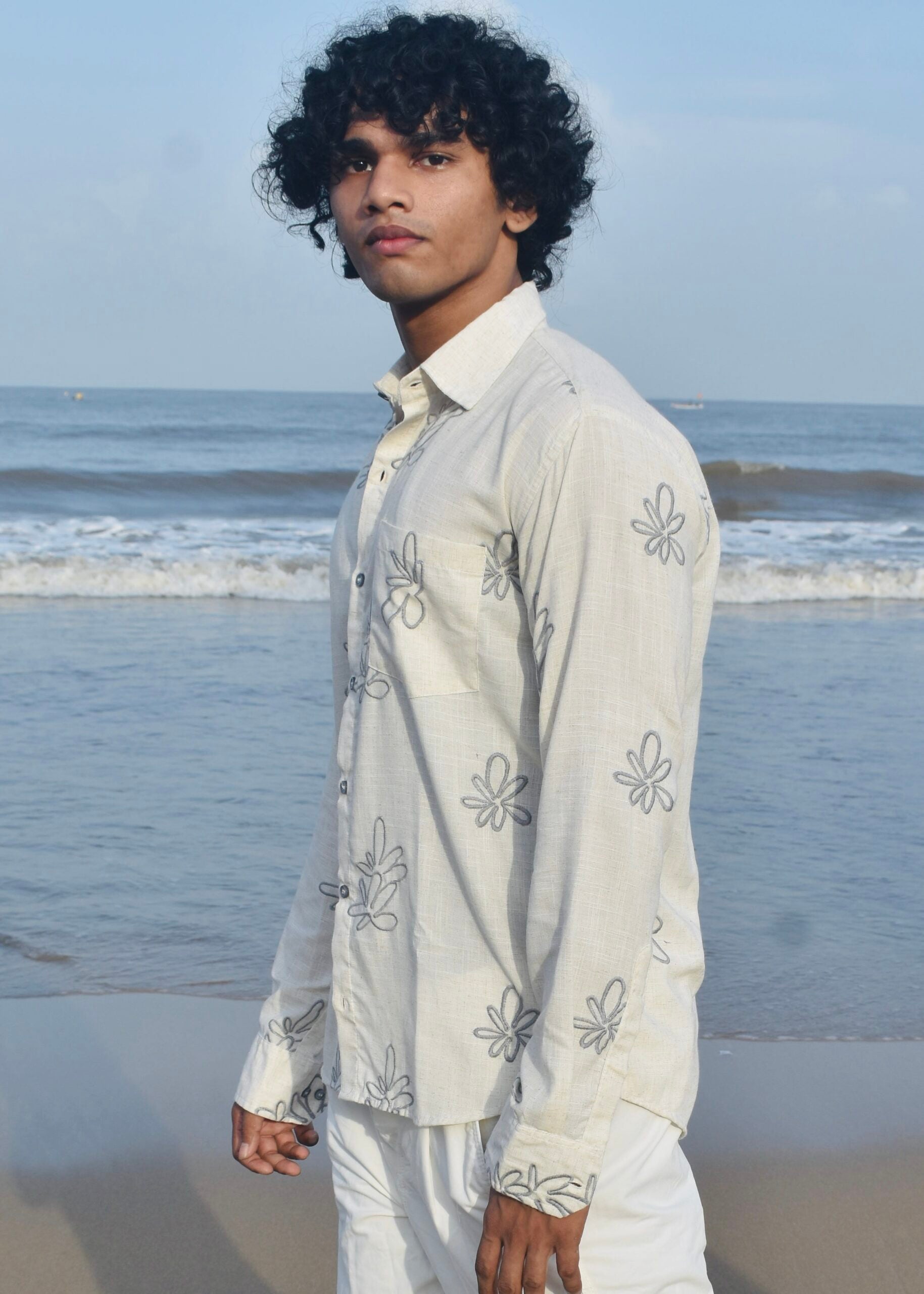 GREY-EMBROIDERY NATURAL LINEN
